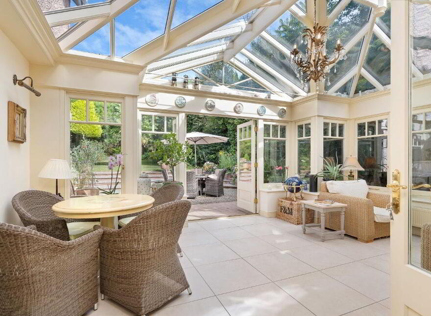 The Elms, 30 The Crescent, Beaumont, Blackrock, T12P3Y7