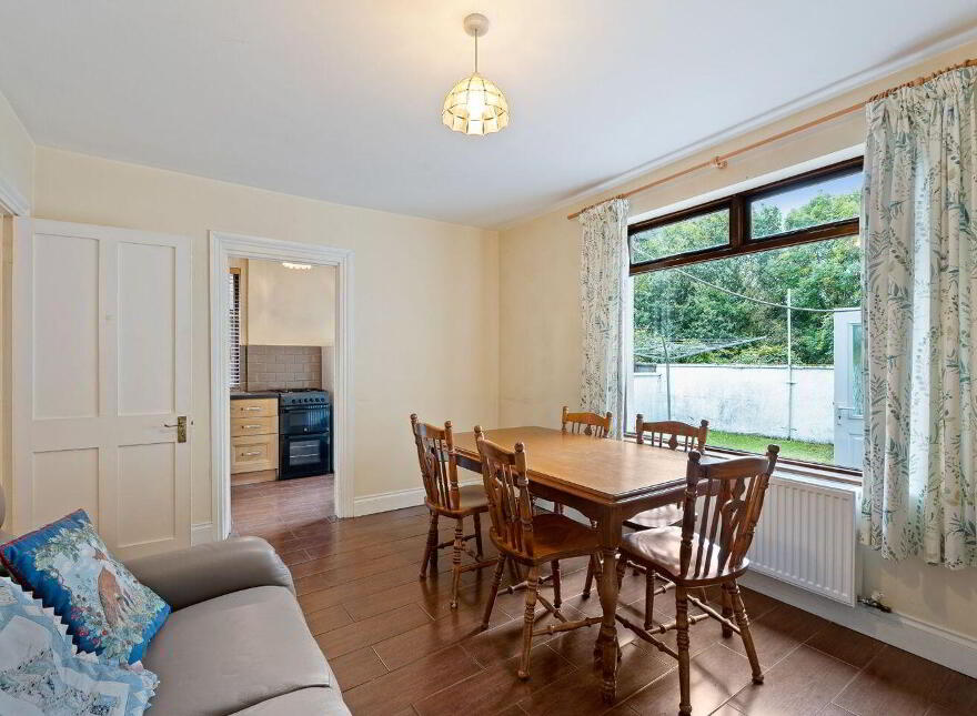 56 Capwell Road, Turners Cross, T12R6C7