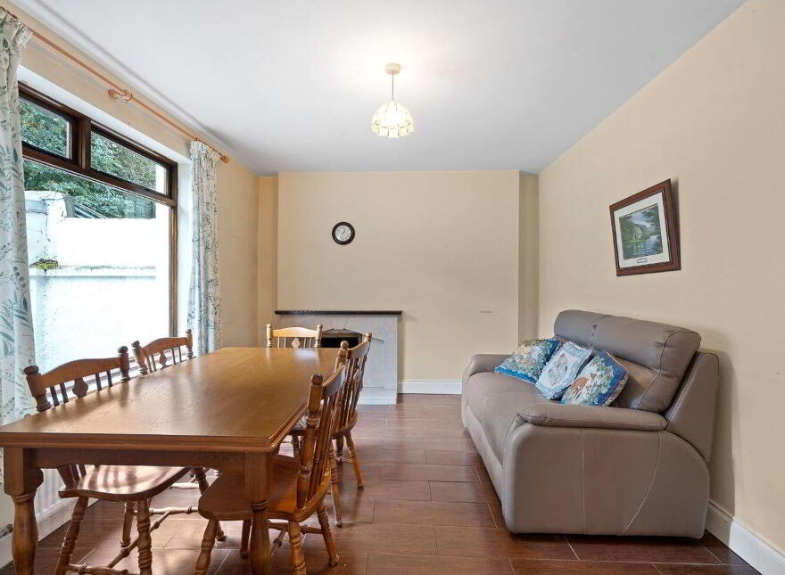 56 Capwell Road, Turners Cross, T12R6C7