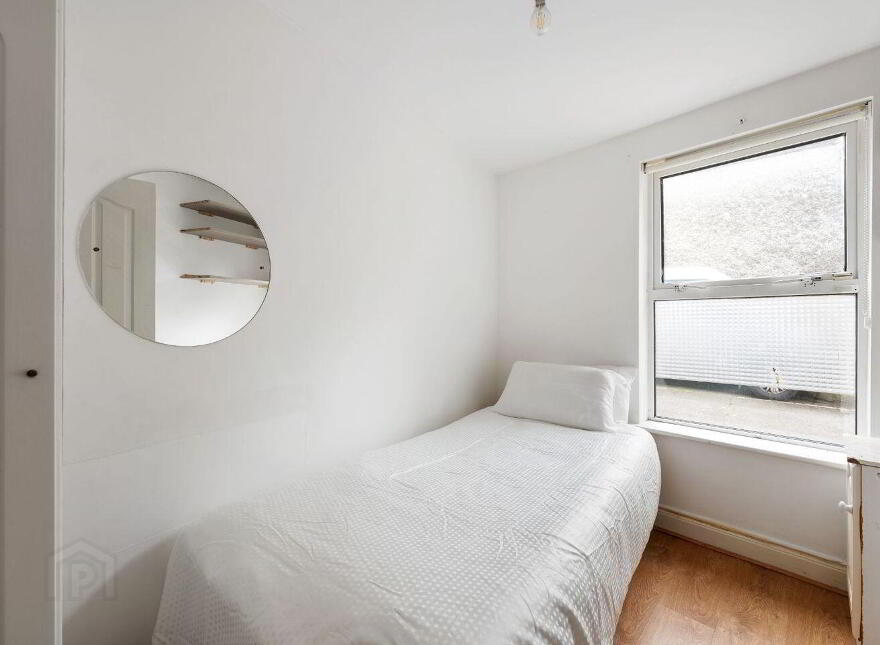 89a Barrack Street, Cork City Centre, Cork City Centre, T12FF9N