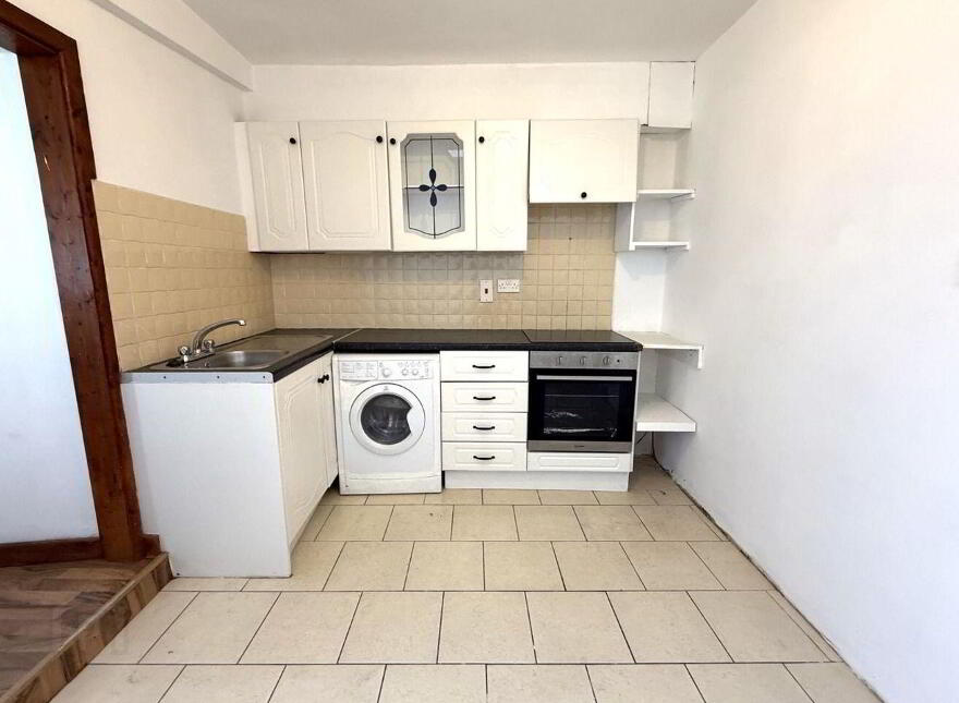 39 Tinahask, Arklow, Y14RC98