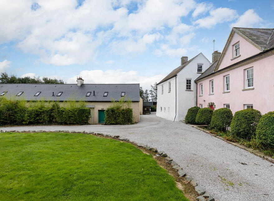 Richfield House, & Cotttages, Duncormick, Y35EF84