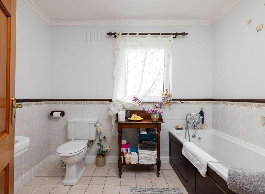 Kingfisher Lodge, Blackhorse, Drinagh, Y35P2C9
