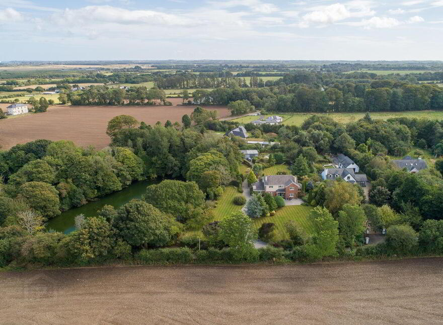 Kingfisher Lodge, Blackhorse, Drinagh, Y35P2C9
