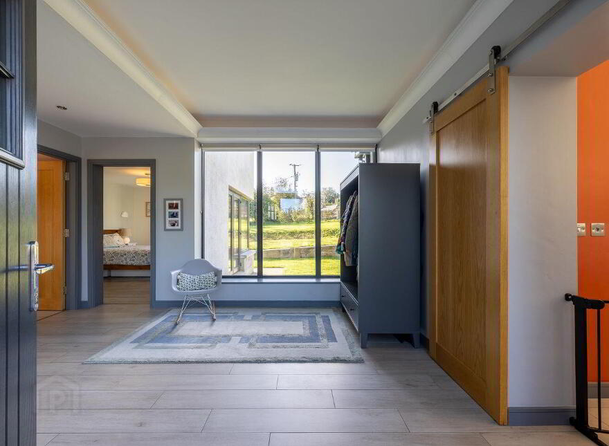 Newtown Commons, New Ross, Y34KA97