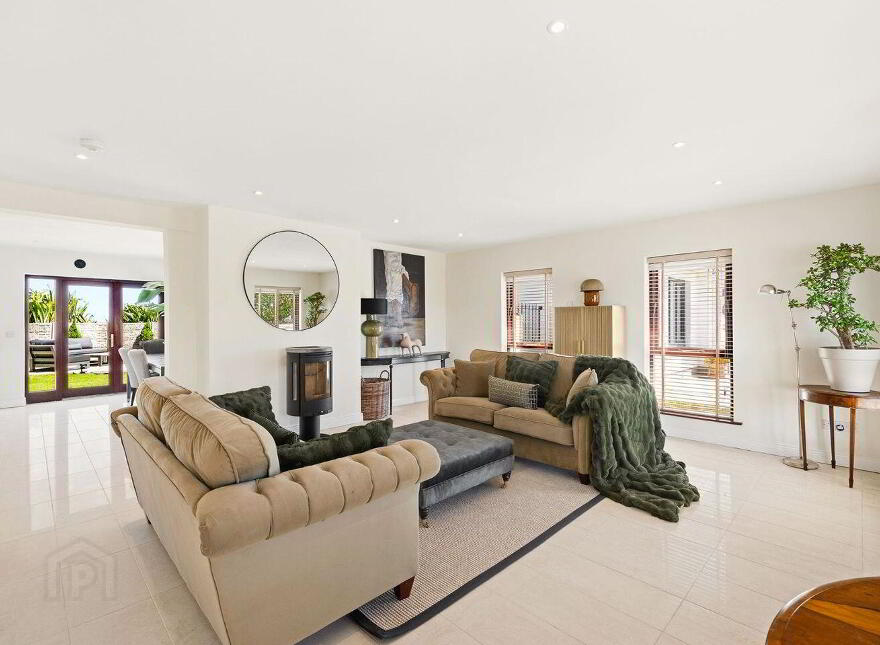 1 South Bay, Rosslare Strand, Y35E3WX
