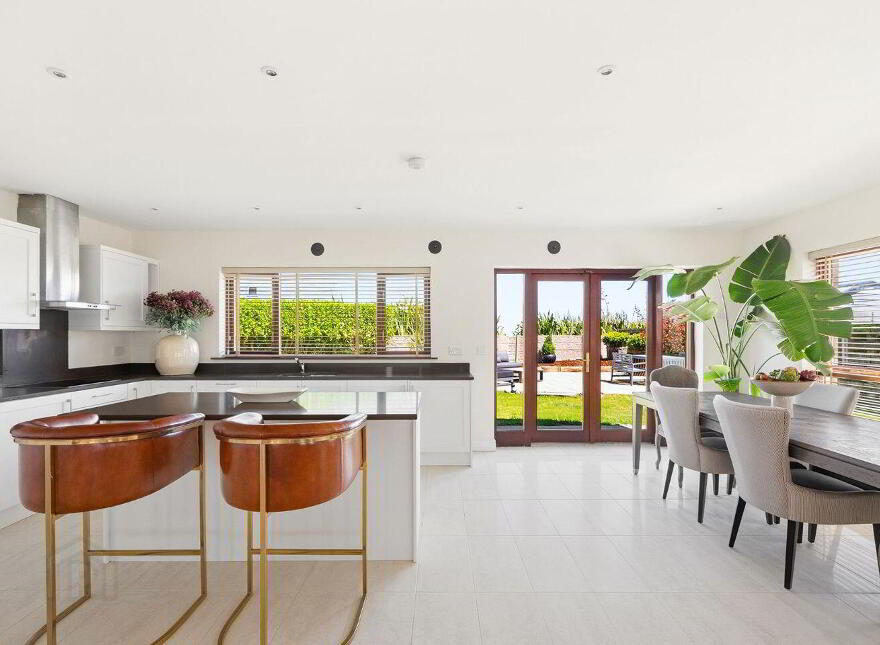 1 South Bay, Rosslare Strand, Y35E3WX