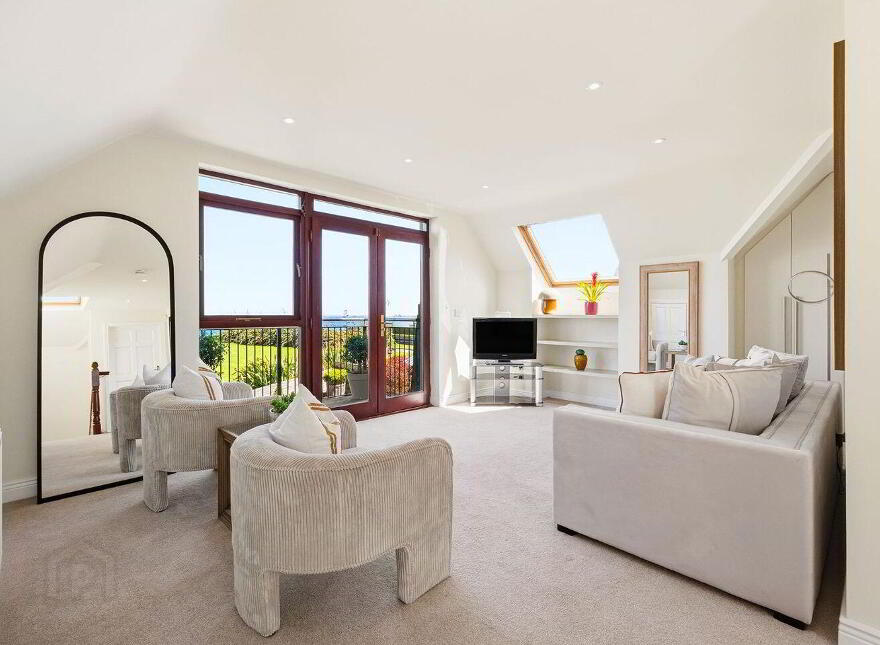 1 South Bay, Rosslare Strand, Y35E3WX