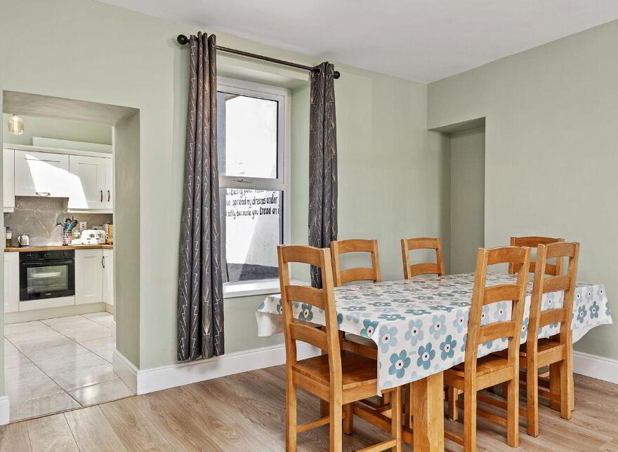 1b Saint Peter's Square, Wexford Town, Y35V2D7
