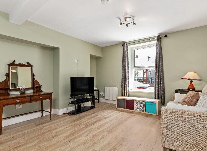 1b Saint Peter's Square, Wexford Town, Y35V2D7