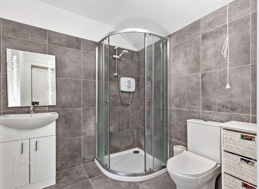 1b Saint Peter's Square, Wexford Town, Y35V2D7
