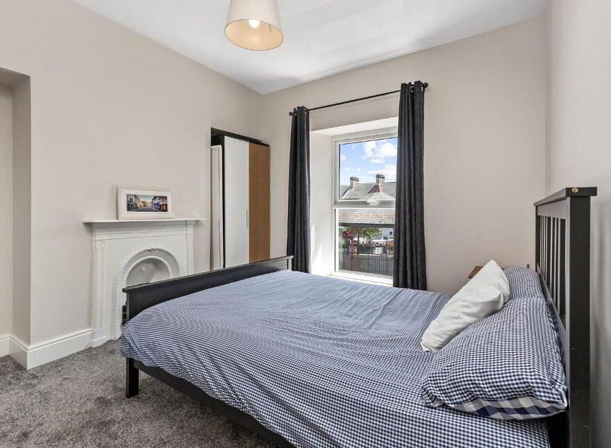 1b Saint Peter's Square, Wexford Town, Y35V2D7