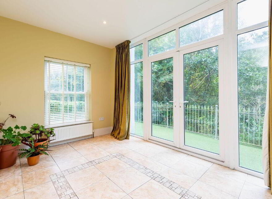 Starshollow, Spawell Road, Wexford Town, Y35FXK4