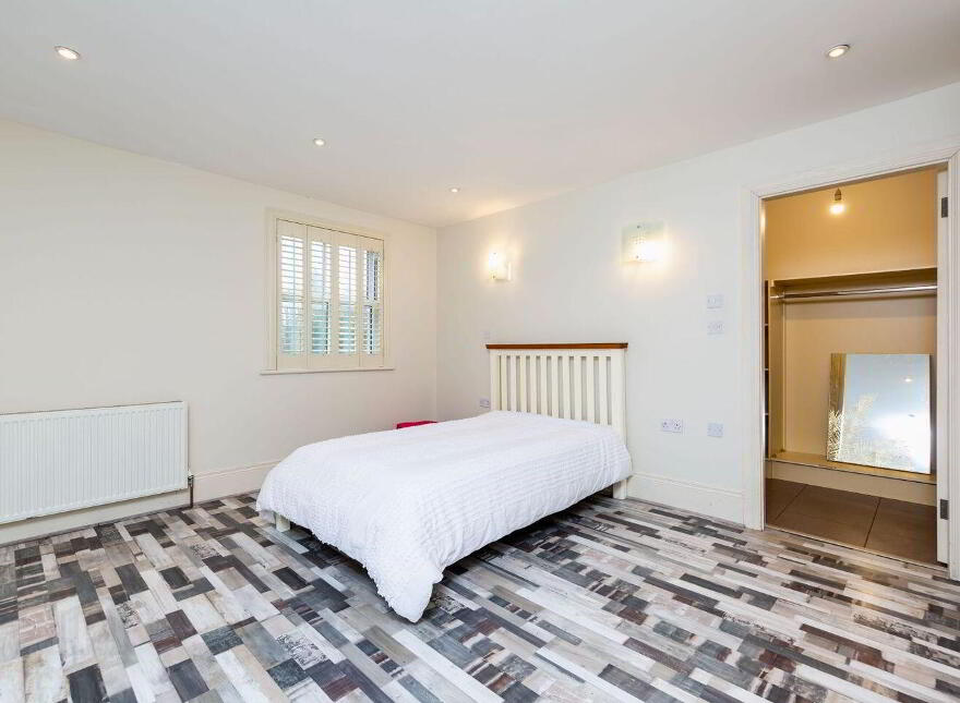 Starshollow, Spawell Road, Wexford Town, Y35FXK4