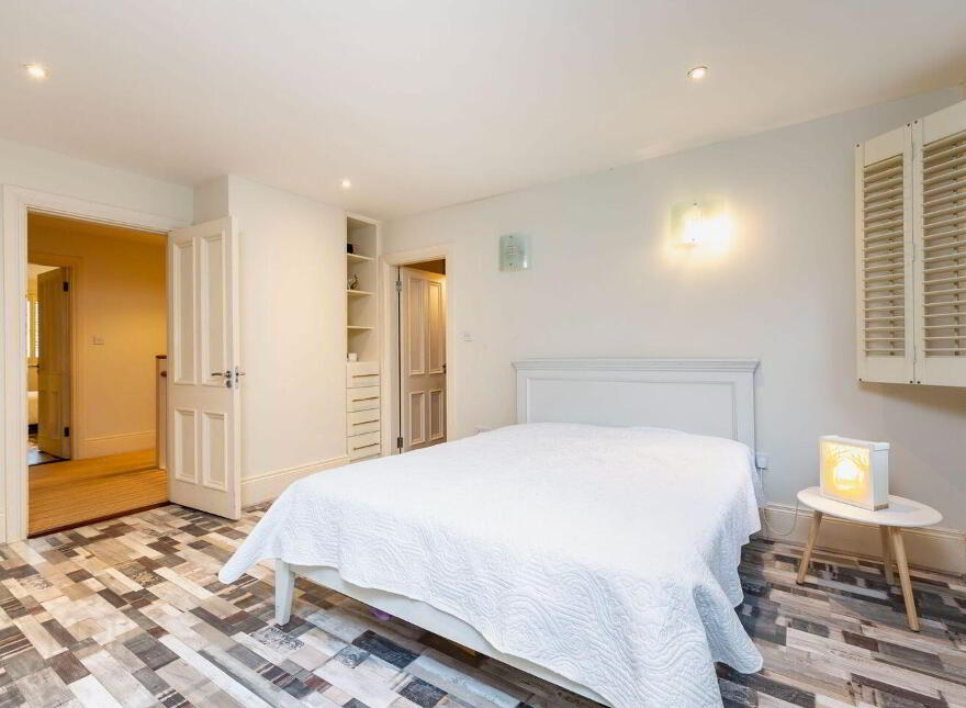 Starshollow, Spawell Road, Wexford Town, Y35FXK4