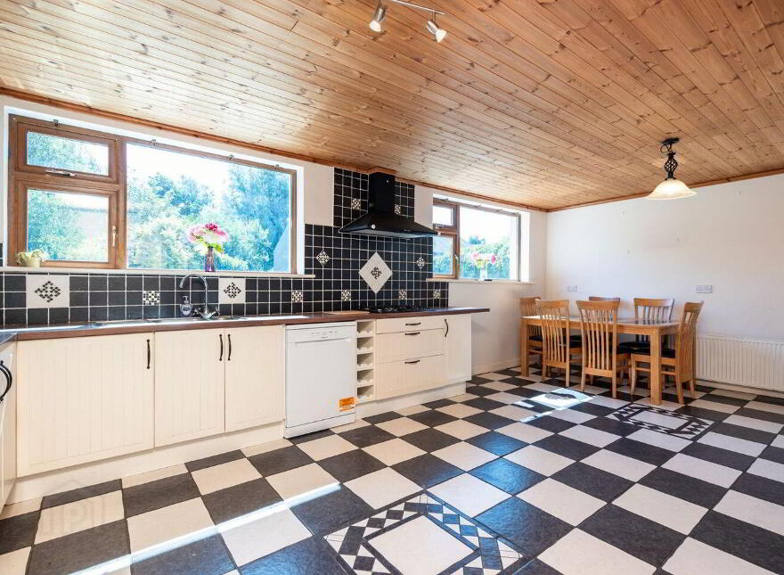 Shell Cottage, Blackwater, Y21YT38
