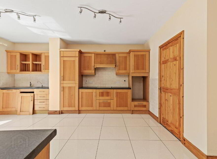 9 Laurel Grove, Tagoat, Y35C652