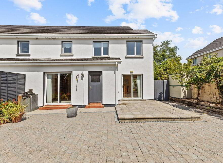 9 Laurel Grove, Tagoat, Y35C652