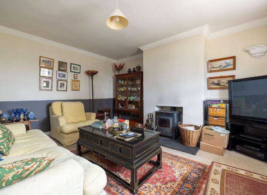 Main Street, Taghmon, Y35F8XV