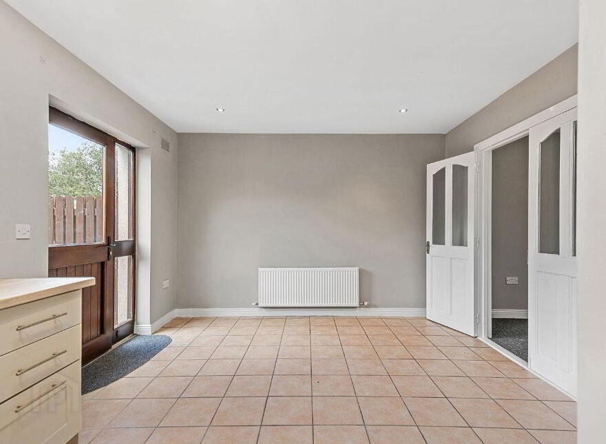 90 Shingán, Milehouse Road, Enniscorthy, Y21W9K6