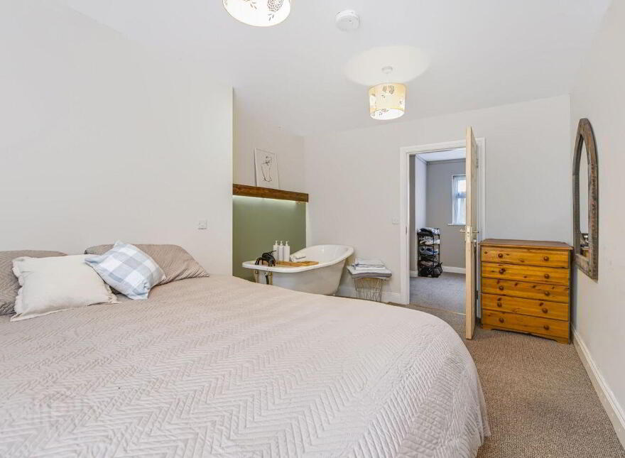 31 Bishopswater, Wexford Town, Y35T6C4