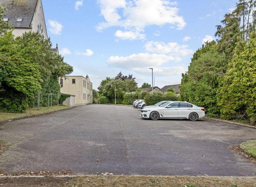 28 Priory House, Priory Hall, Wexford Town, Y35A661