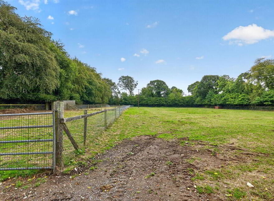 The Old Rectory, Horetown Glebe, Deerpark, Foulksmills, Y35W016