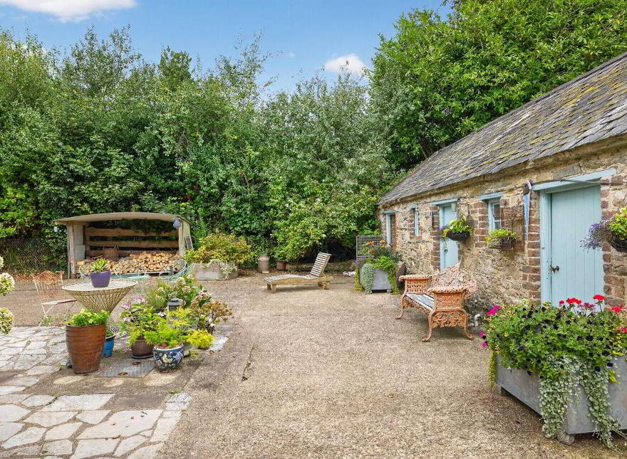 The Old Rectory, Horetown Glebe, Deerpark, Foulksmills, Y35W016