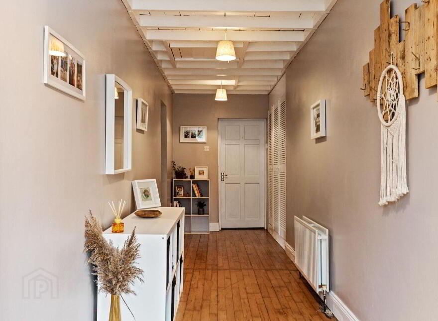 Saint Leonard's, Ballycullane, Y34KP78