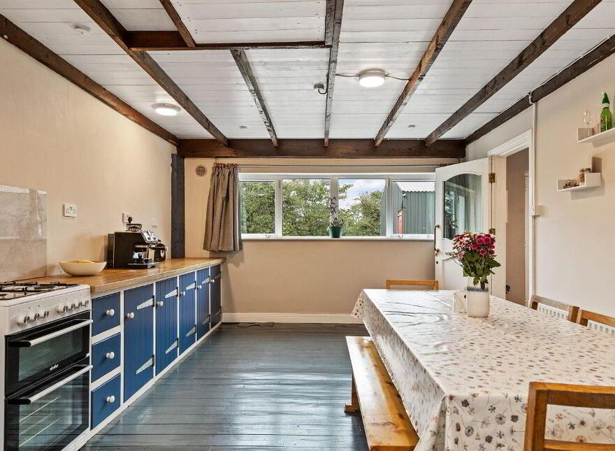 Saint Leonard's, Ballycullane, Y34KP78