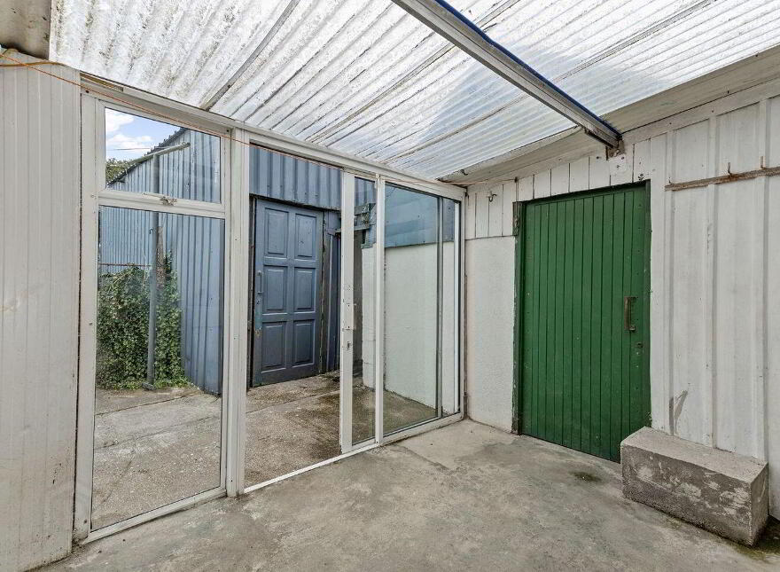Saint Leonard's, Ballycullane, Y34KP78