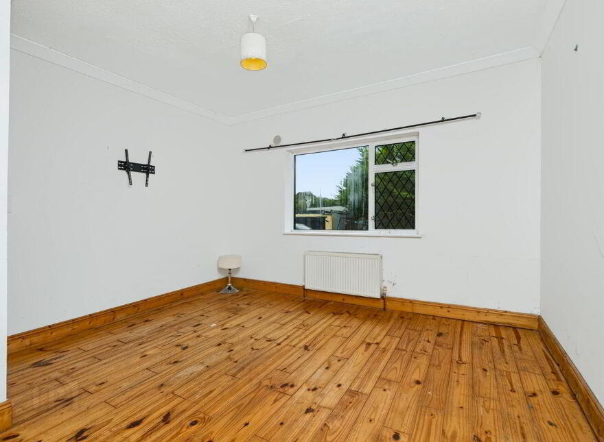 Hillview House, Curraghmore, Saltmills, Ballycullane, Y34K683