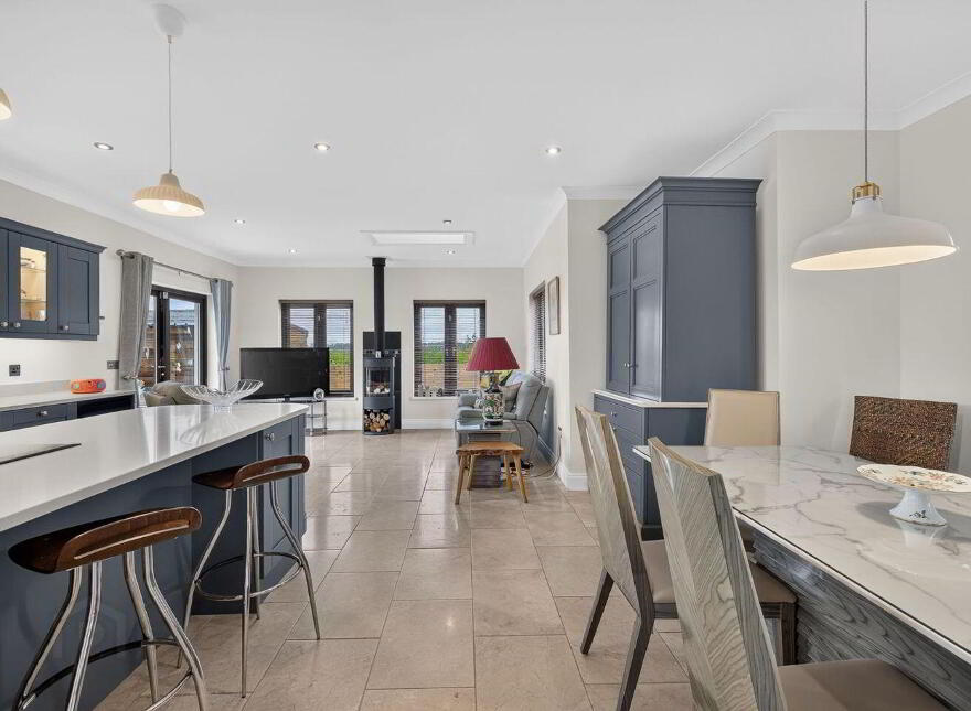 Cornwall, Killurin, Y21K802
