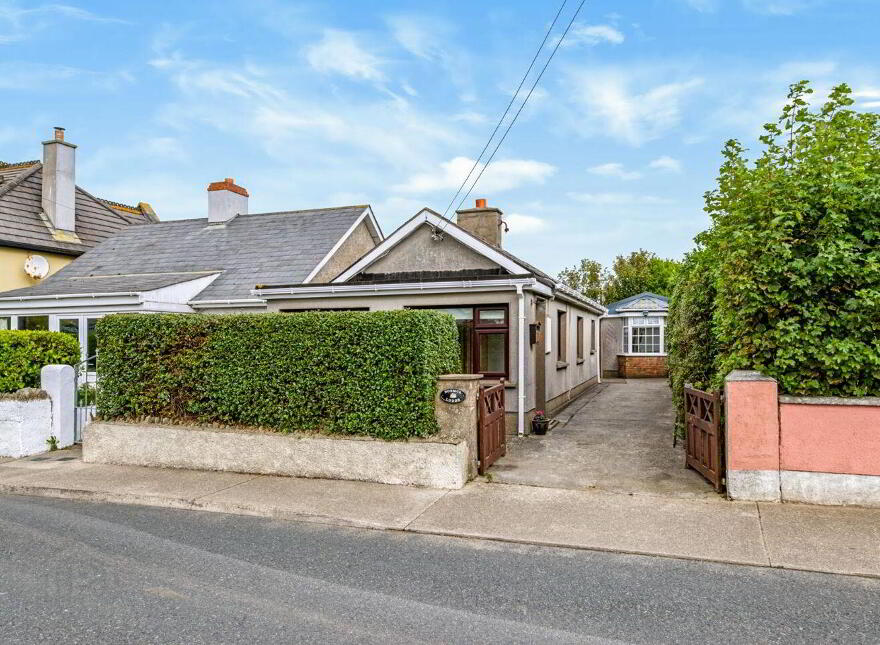 Donmur Lodge, Saint Martin's Road, Rosslare Harbour, Y35T6F3
