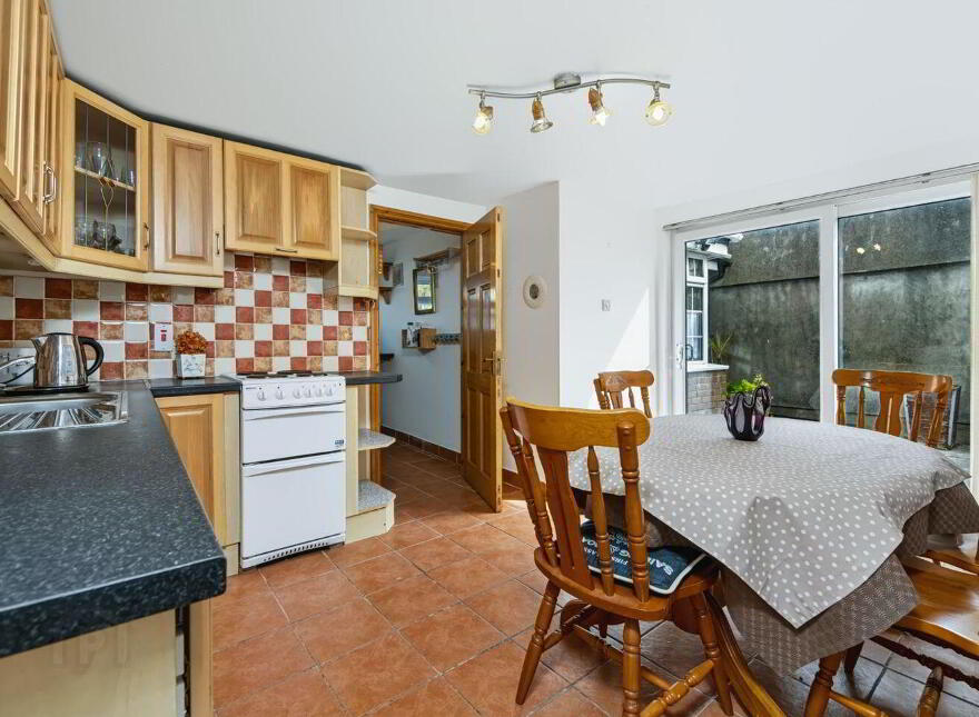 Donmur Lodge, Saint Martin's Road, Rosslare Harbour, Y35T6F3