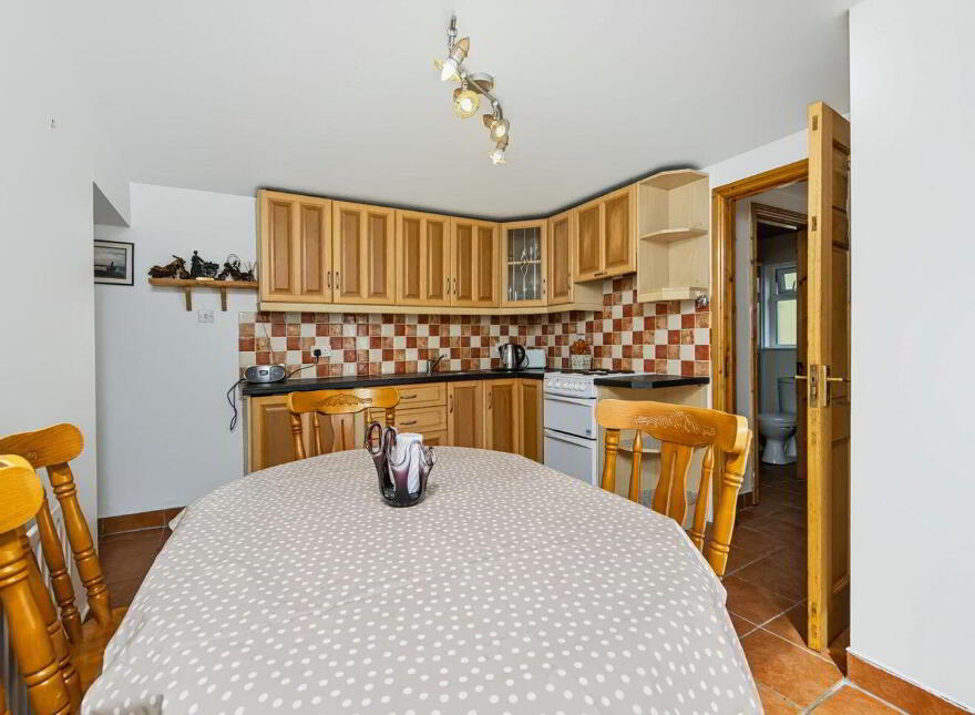 Donmur Lodge, Saint Martin's Road, Rosslare Harbour, Y35T6F3