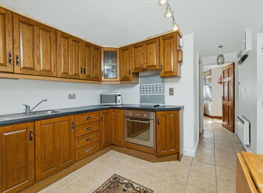Donmur Lodge, Saint Martin's Road, Rosslare Harbour, Y35T6F3