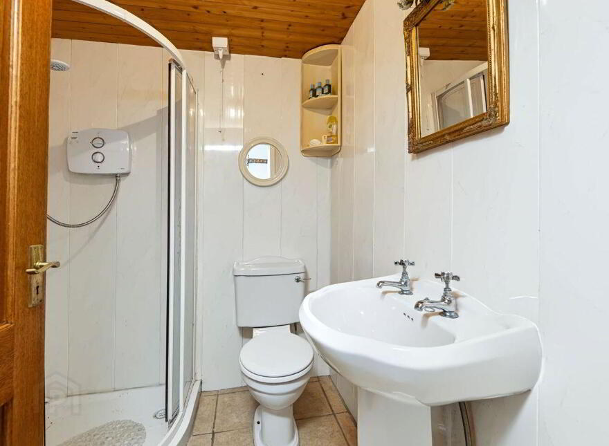 Donmur Lodge, Saint Martin's Road, Rosslare Harbour, Y35T6F3