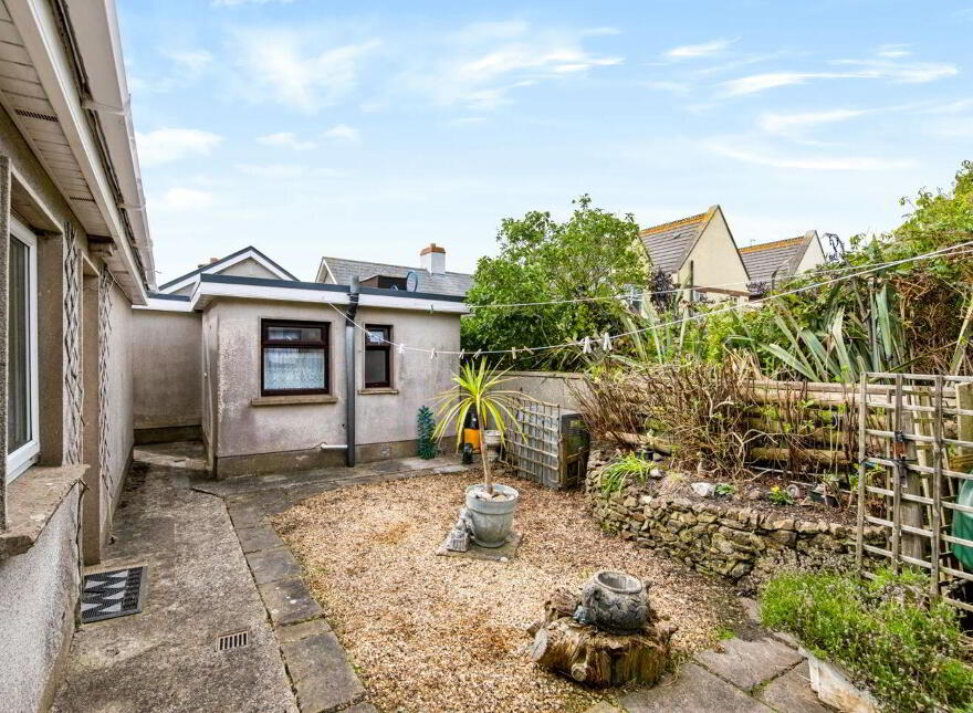 Donmur Lodge, Saint Martin's Road, Rosslare Harbour, Y35T6F3
