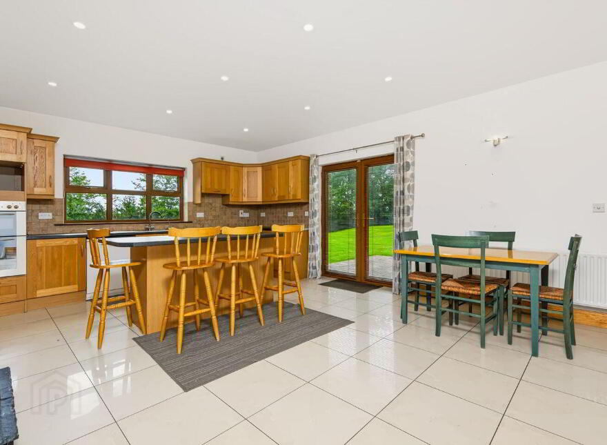 Newcastle, Cleariestown, Y35V218