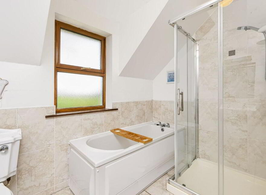Newcastle, Cleariestown, Y35V218