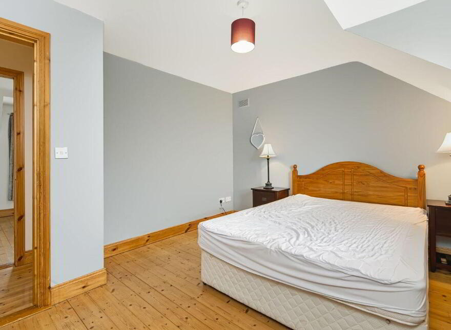 Newcastle, Cleariestown, Y35V218