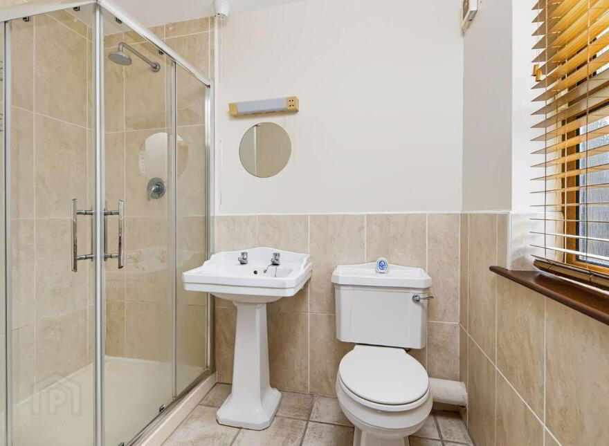 Newcastle, Cleariestown, Y35V218