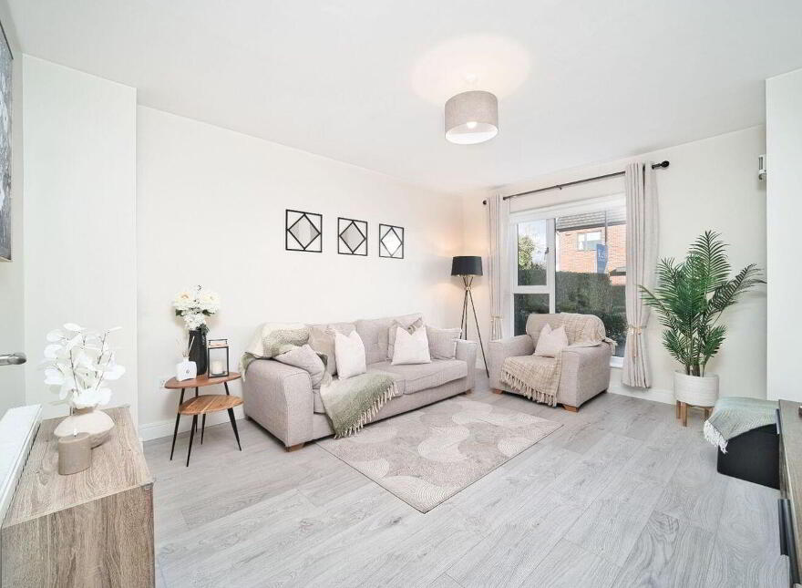 8 Graydon Way, Newcastle, Newcastle, D22K5N6
