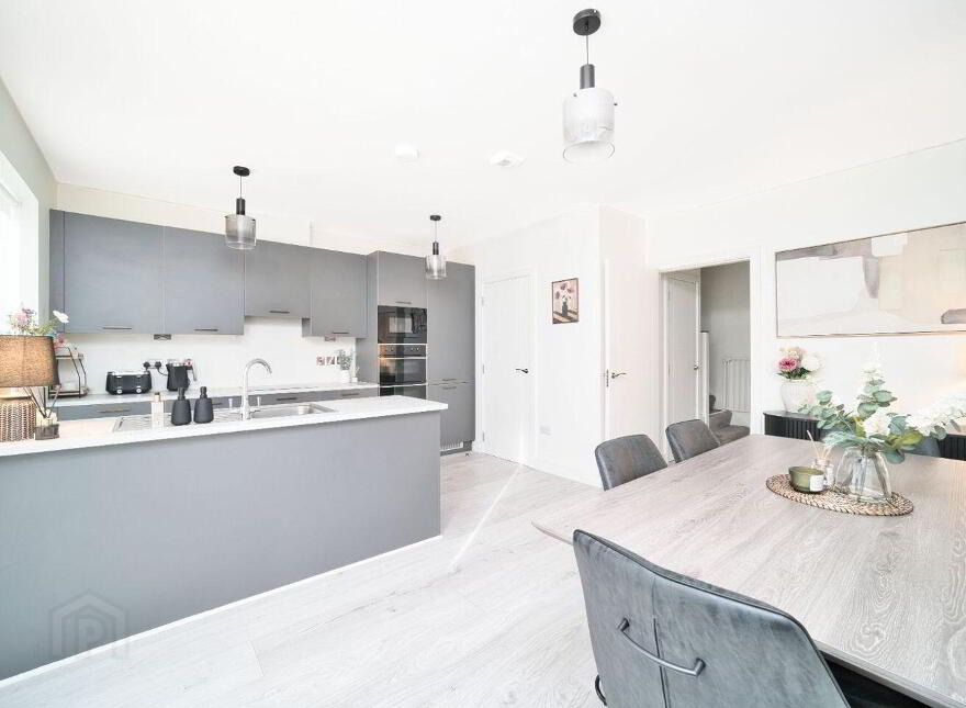 8 Graydon Way, Newcastle, Newcastle, D22K5N6