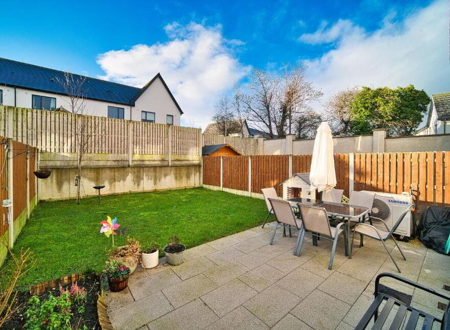 8 Graydon Way, Newcastle, Newcastle, D22K5N6