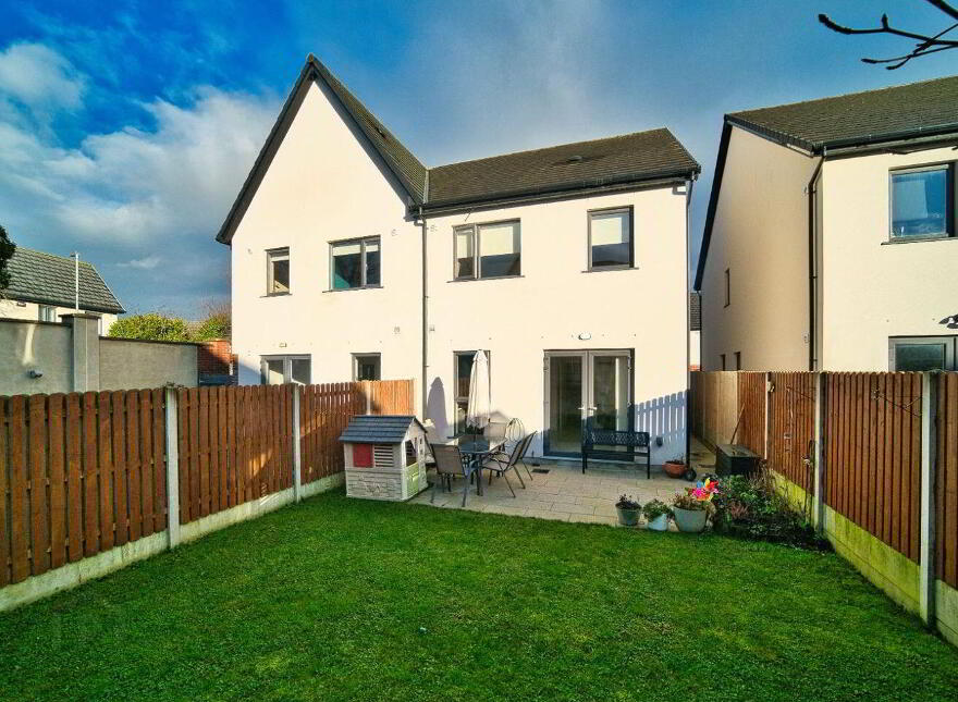 8 Graydon Way, Newcastle, Newcastle, D22K5N6