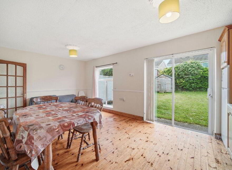 18 Dodsborough Road, Lucan, K78K6F2