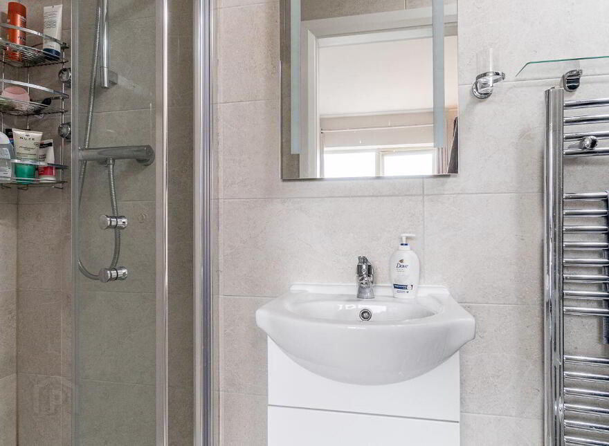 32 Market Square, Newcastle, Newcastle, D22E1R0
