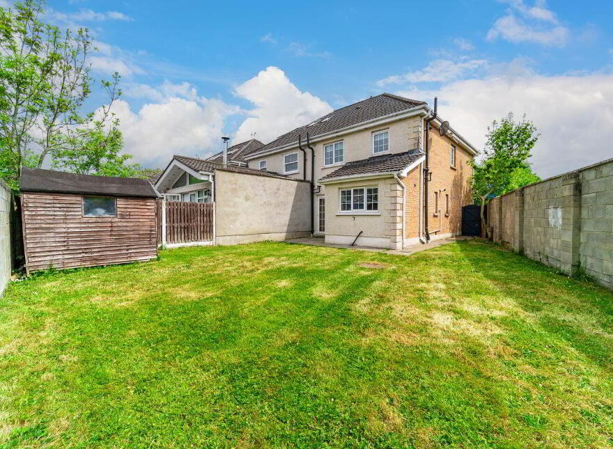 1 Glebe Green, Newcastle, Newcastle, D22FN53
